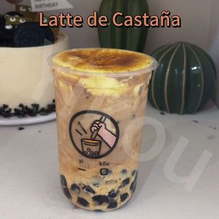 Latte con castaña