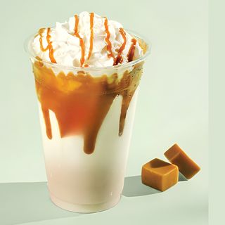 ცივი კარამელ მაკიატო