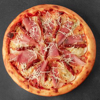 Піца Хамон & груша (500г)