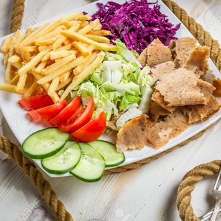 Plato Kebab Con Pan Turco