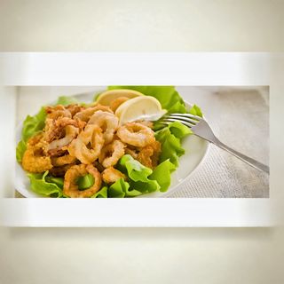Inele de calamari pané