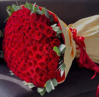 Traduce Tus Sentimientos Aquí   ترجم مشاعرك هنا