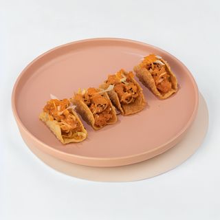 Tacos Saumon Épicé - 4 Pcs