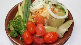 "Квасим, солим"