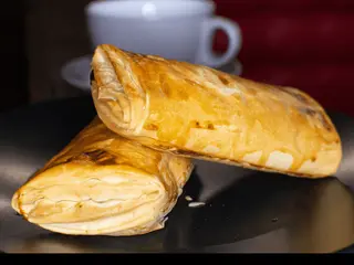 Штрудель з яблуками