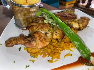 Medio Pollo A La Brasa