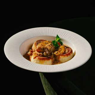 Сирники з карамельним соусом та грейпфрутом