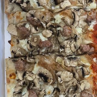 Pizza boscaiola in mezza teglia