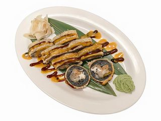 Гарячий рол з лососем (280г)