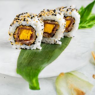 119.- Solomillo Cheddar Roll ( 4 Uds.)