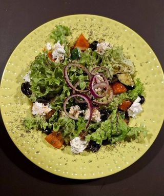 Салат Грецький (200г)