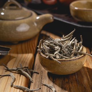 თეთრი ჩაი ვერცხლის ნემსები 100გრ