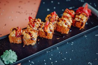 Ролл пеппер с креветкой 