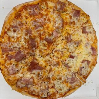 2. Pizza Bacon (28 Cm.)