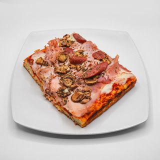 Trancio di pizza al taglio