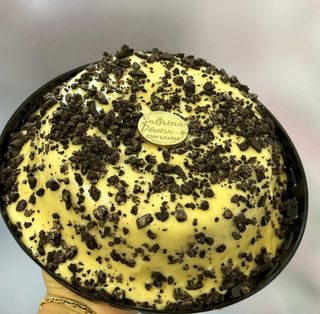 Bolo vulcão de oreo 1500 kg 