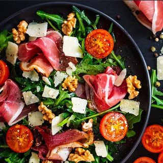 114. Ensalada 4 Quesos