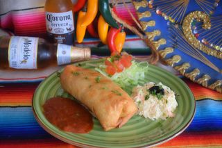 Chimichanga Con Carne Y Maíz