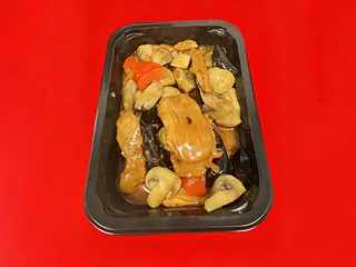 Pui dulce acrișor cu legume/ sau picant