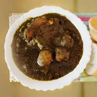 Madfouna Aux Boulettes De Viande