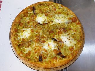 Pizza Pesto