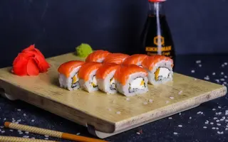 Рол Філадельфія з манго (250г)