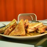 Pohovani toast sendvič