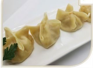 Gyoza al vapore con gamberi e verdure