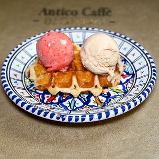 Waffle gelato