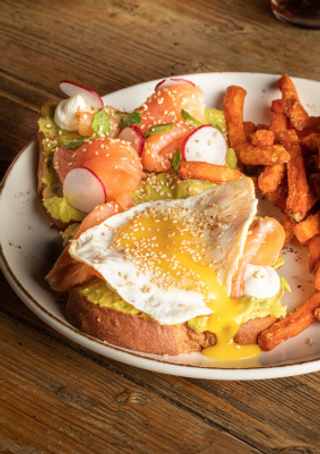 Avocado Salmon  Toast 