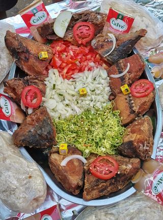 Garba Gbonhi (10 Personnes)