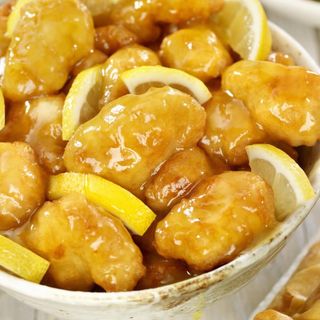 111. Pollo al limone