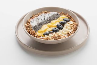 Боул клубничный айс 