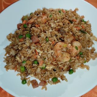 14. Arroz Oscuro Con Mil Delicias
