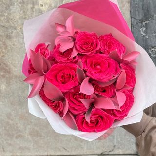 Docena De Rosas Fucsias