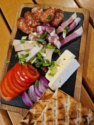 Gustare tradițională 300 g