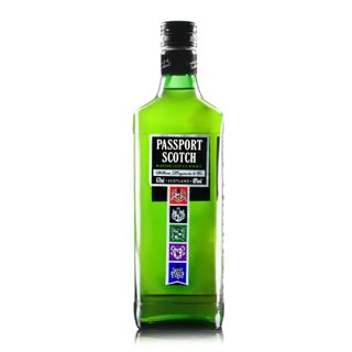 Passport Scotch Whisky (700 Ml.)