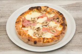 Pizza Capriciossa 32cm