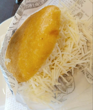 Arepa De Queso Llanero