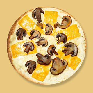 Тортилья з сиром та грибами