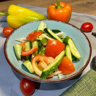 Салат из свежих овощей