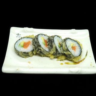tempura salmon aguacate （6p）