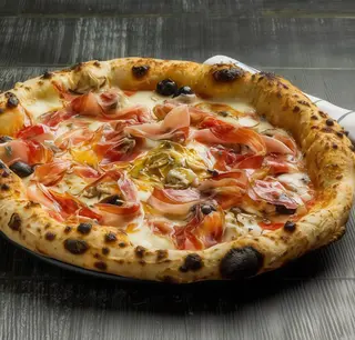 Pizze Capricciosa