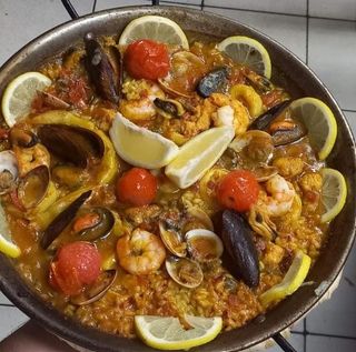 Paella De Mariscos