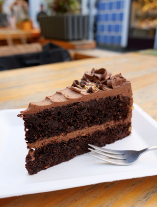 Chocolate & Almond cake