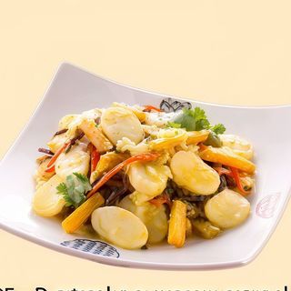 95 pasta de arroz con gambas y verduras 