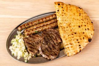 1/2 sudžukica i 1/2 ramstek