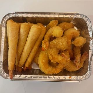 A28 Mix de Camarão Panado e Crepe de Gambas 