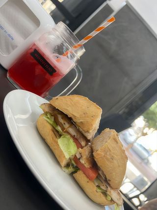 Pitufo Pollo Queso Mayonesa