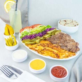 Meniu farfurie mare cu orez amestec